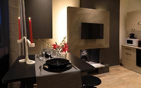 Sforza Apartment Near Duomo